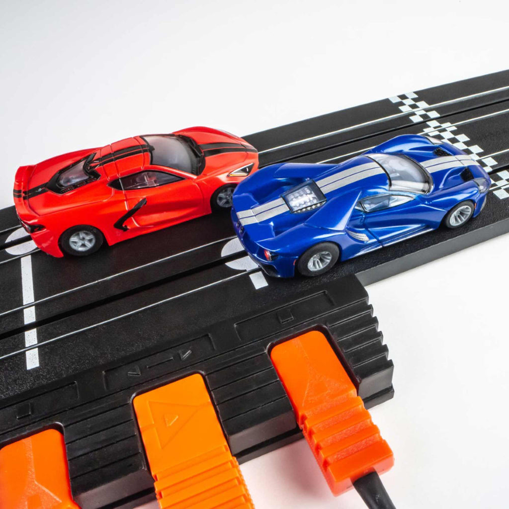 HO Slot Car Set J308