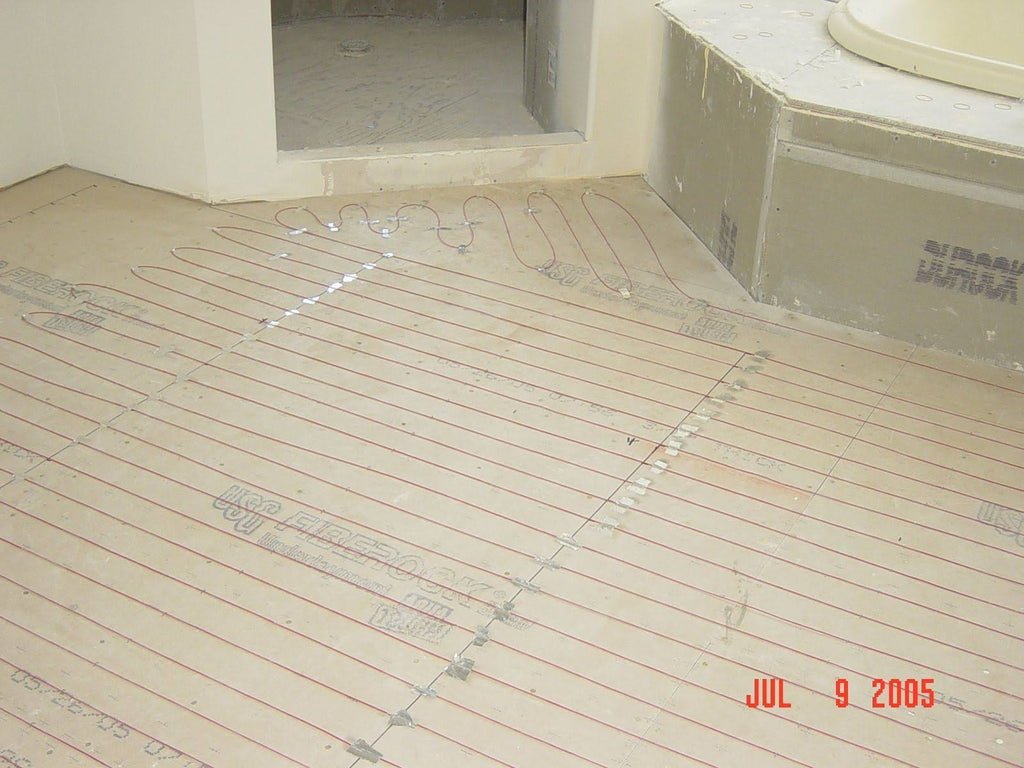 30 sqft Electric Radiant Floor Heat System with Digital Thermostat O910