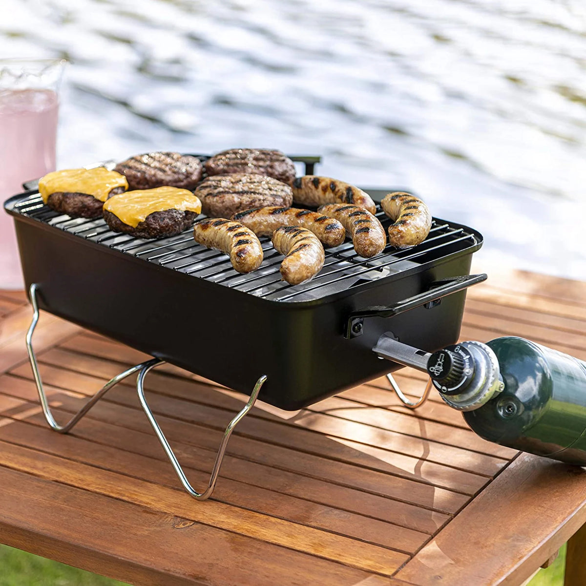 Portable Gas Grill J801035