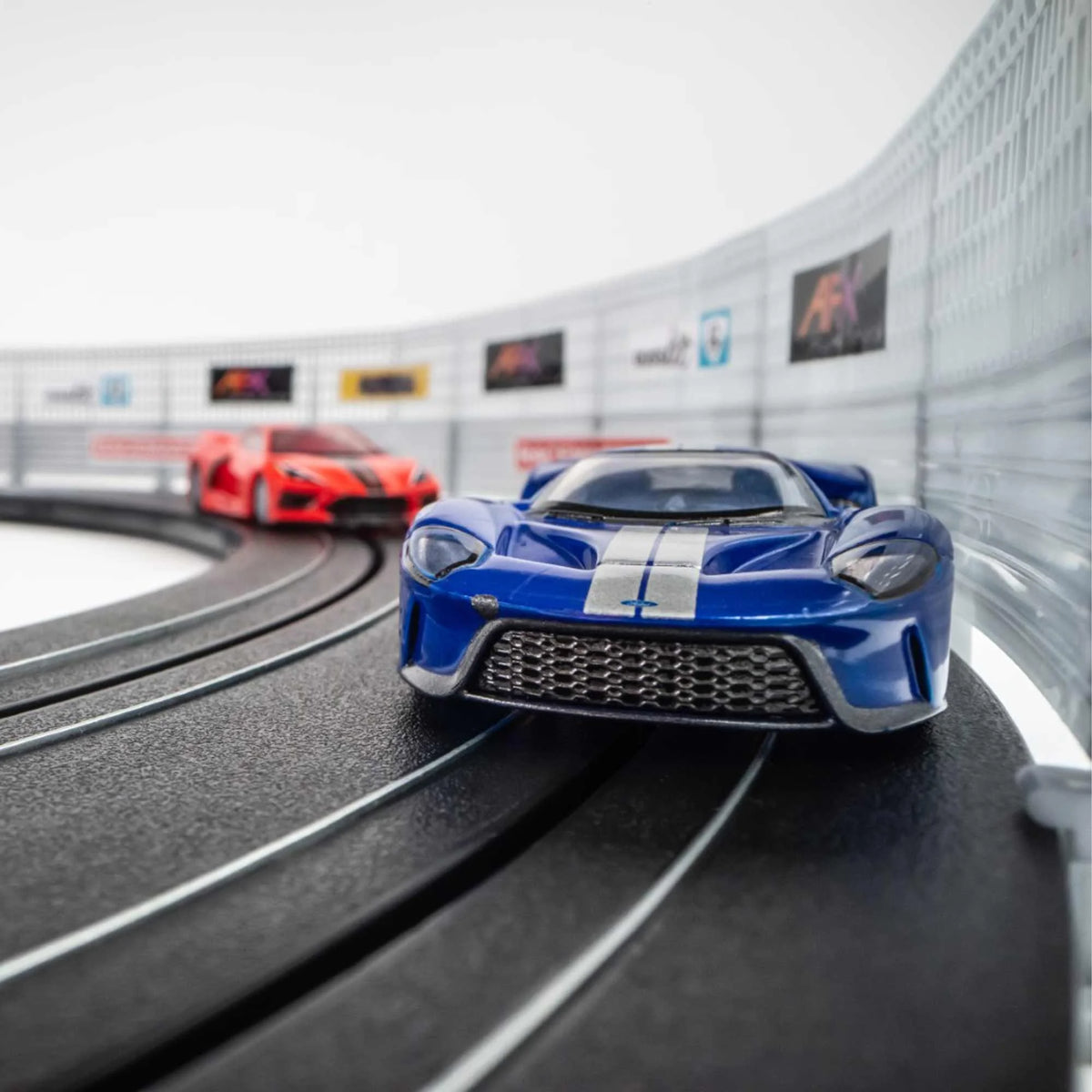 HO Slot Car Set J308