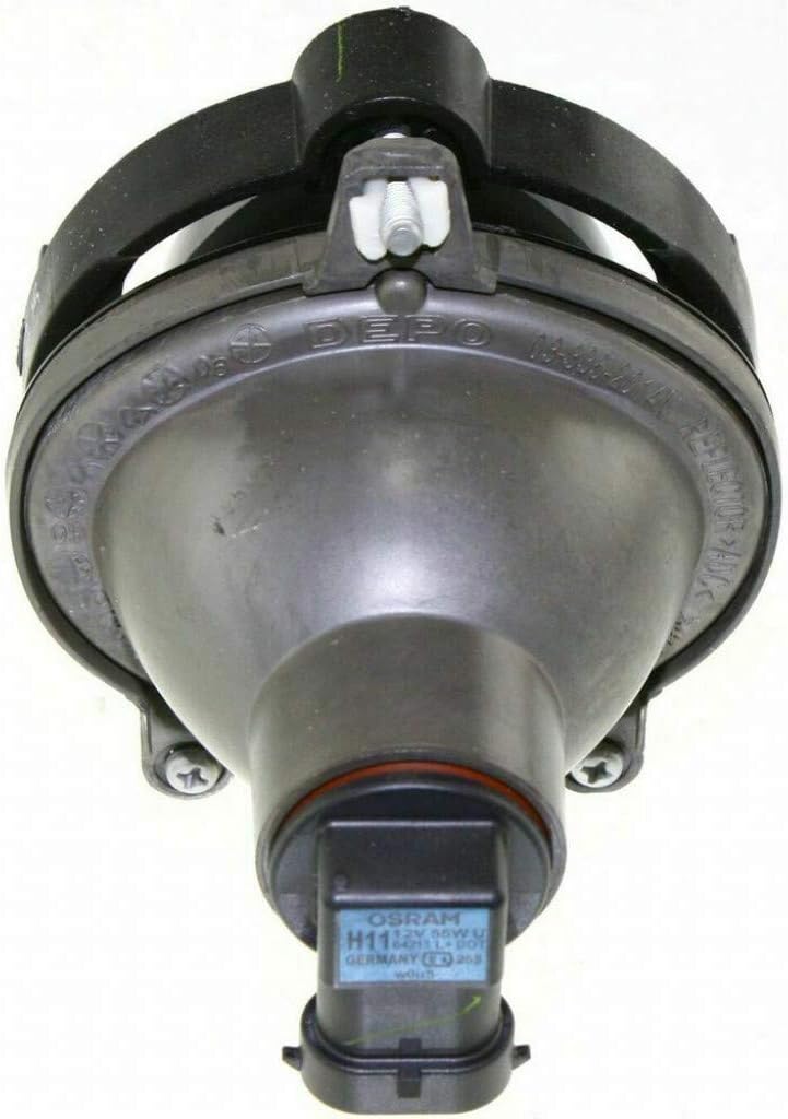 Chevy HHR Fog Light 2008 2009 2010 Pair with Bulbs P571132