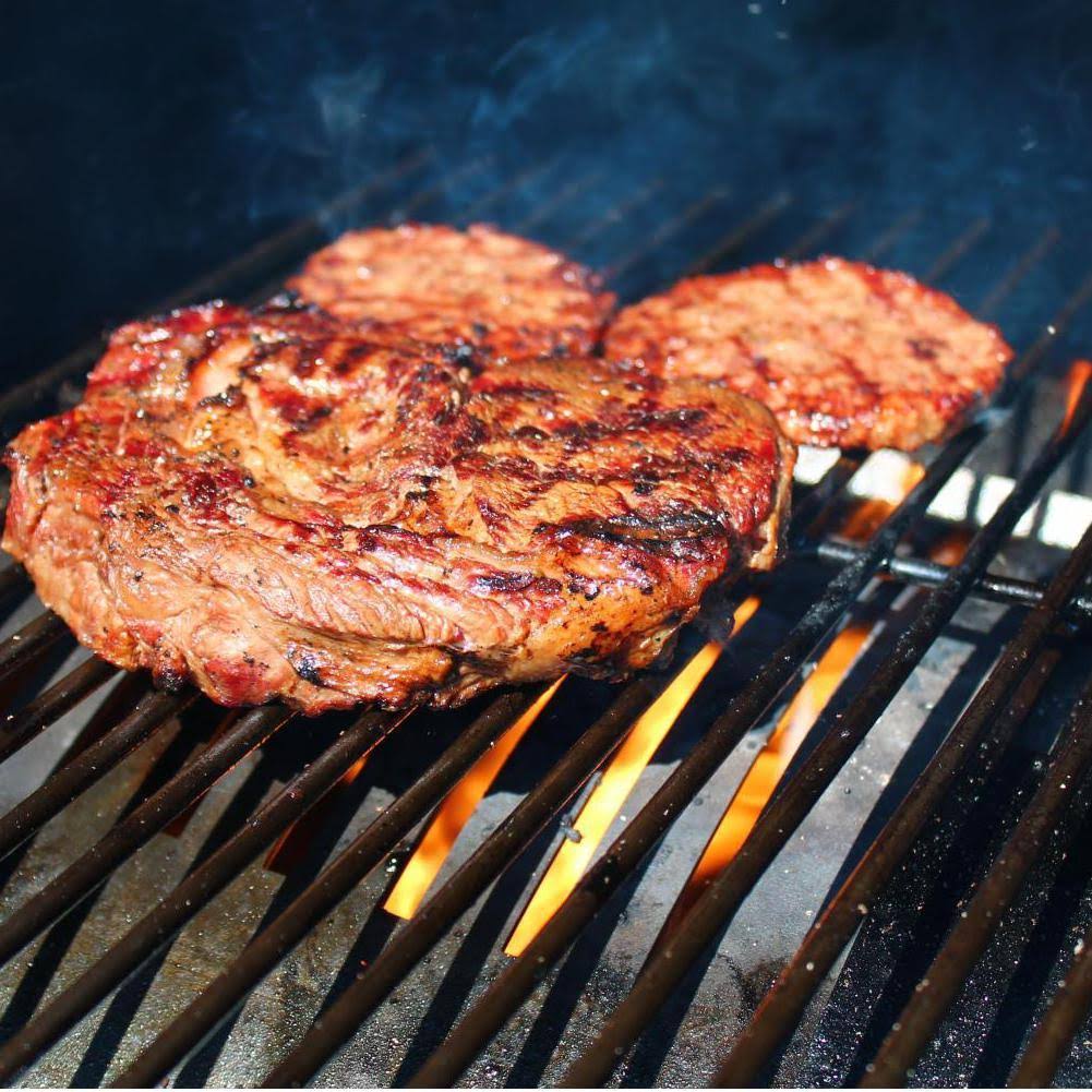 Black Wood Pellet Grill O430956