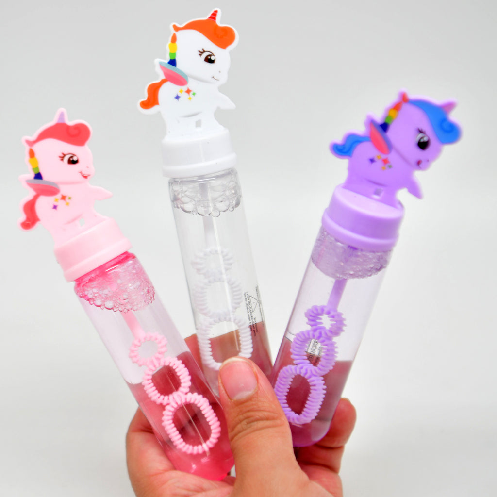 24 Pack Bubble Wand Favors with Solution C531712