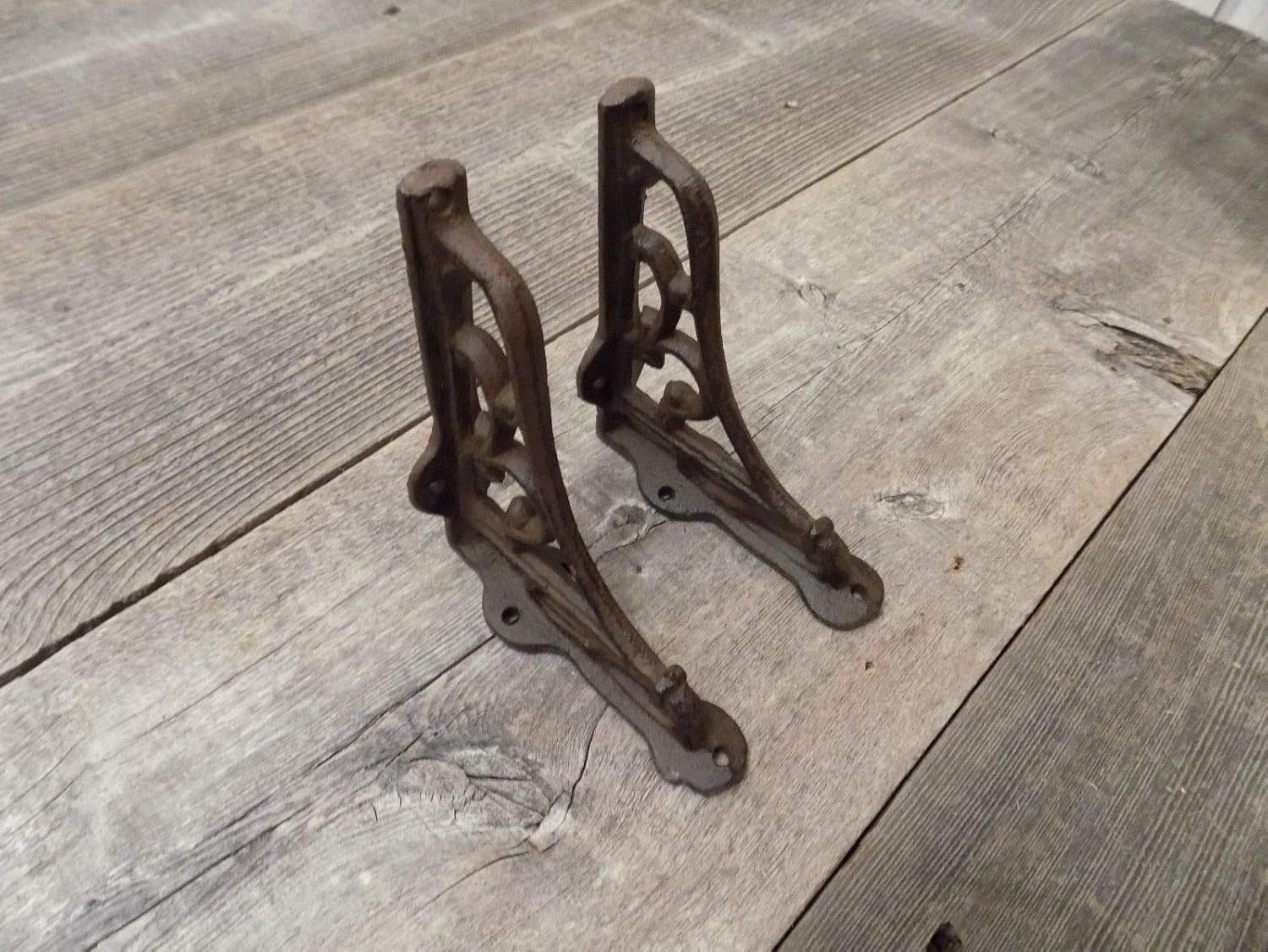 Antique Style Cast Iron Shelf Bracket Wall Bracket Pack of 2 B26741