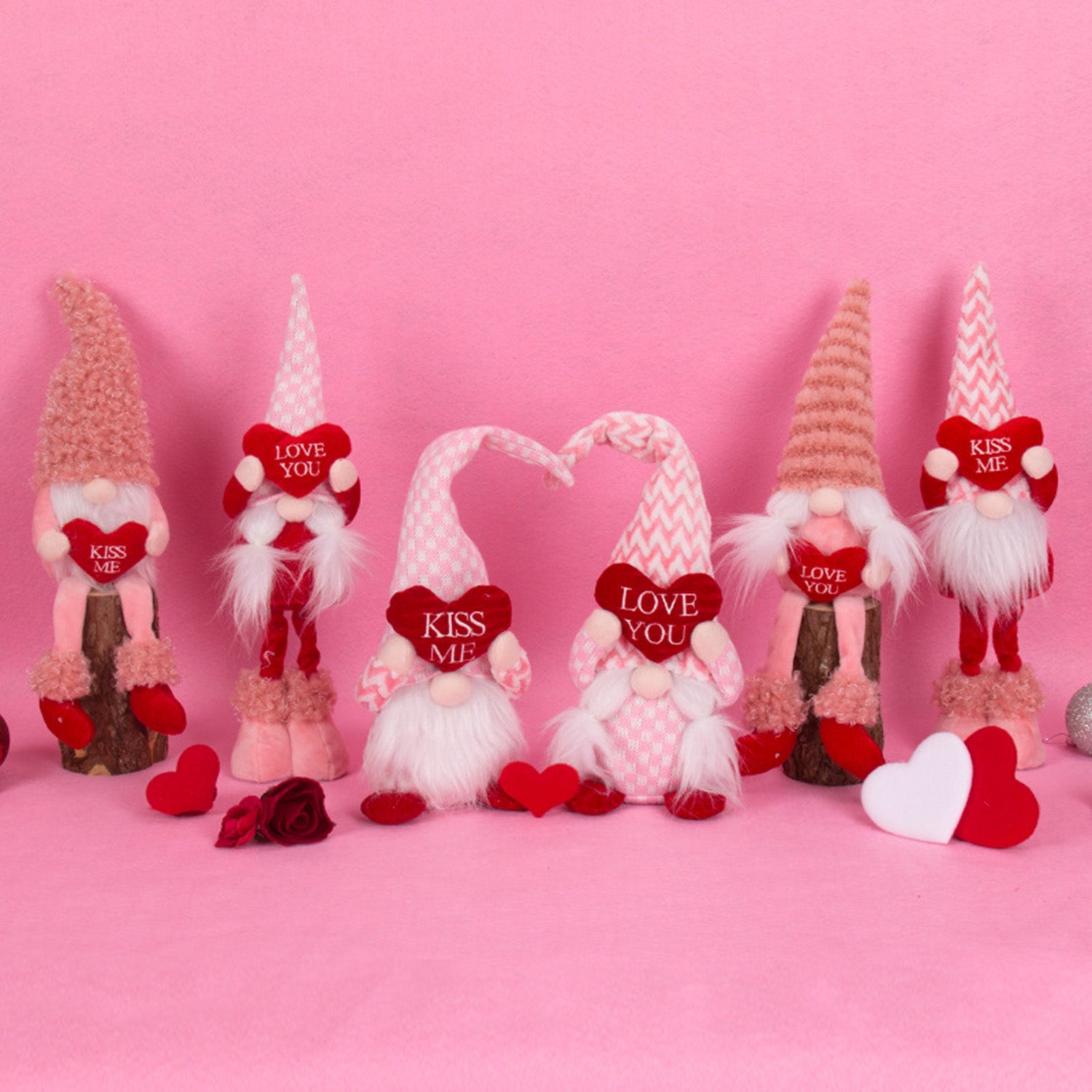 Valentine Gnomes Plush Decorations G748995
