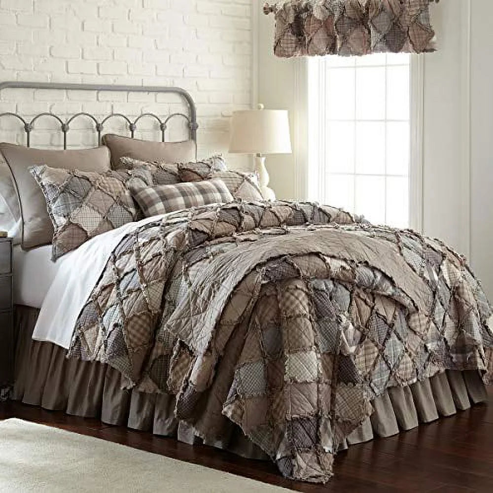 Standard Decorative Pillow Cover with Patchwork Pattern R3353