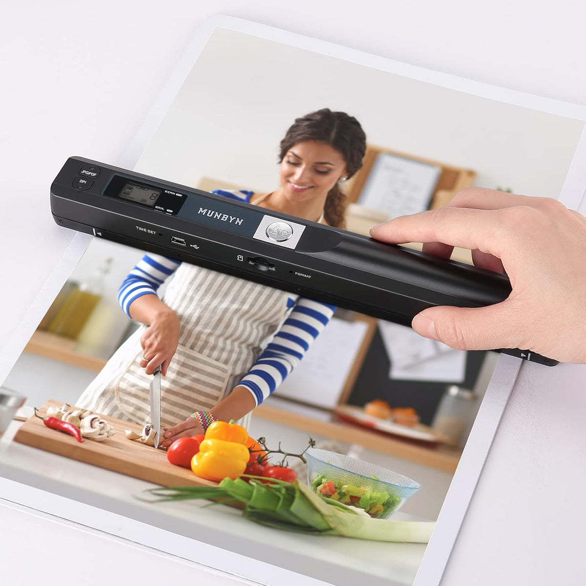 Portable Scanner with 16G SD Card M703