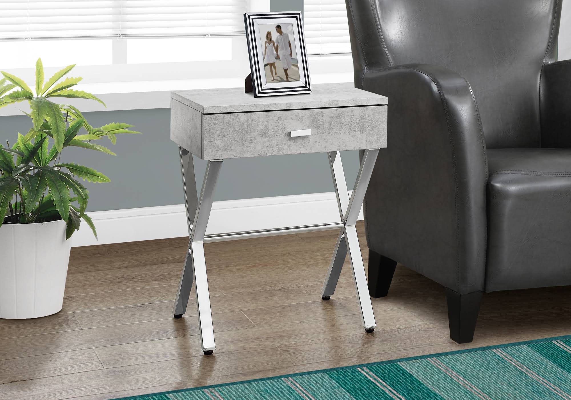 Gray and Silver Contemporary Rectangular Accent Table V776