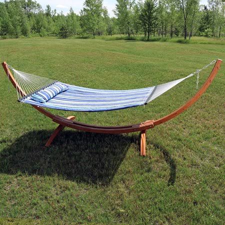 Quilted Double Fabric 2-Person Hammock with Curved Arc Wood Stand Z185