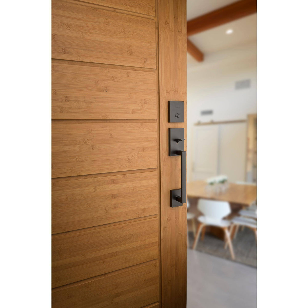 Venetian Bronze Single Cylinder Keyed Entry Handleset with SmartKey B759
